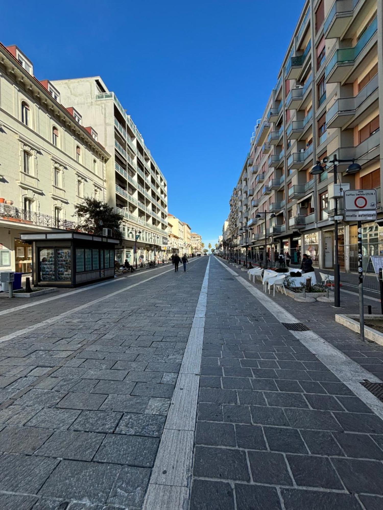 Michelangelo Apartment Pescara Ngoại thất bức ảnh